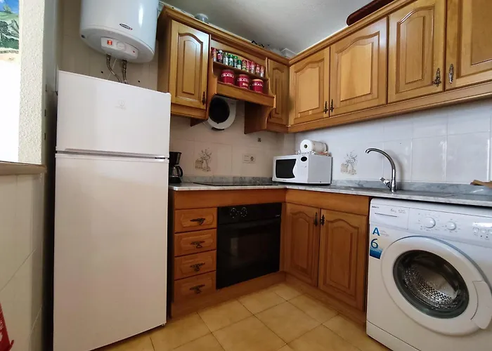 Apartamento Comodo A 300 Metros De La Playa